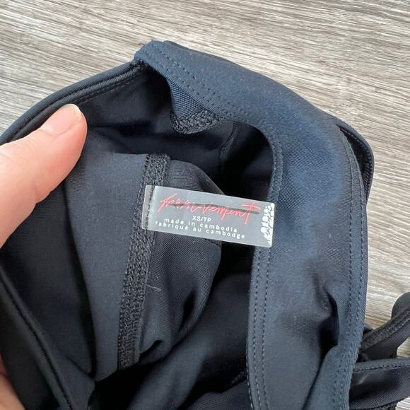 Free People Movement Black Back It Up Onesie Athletic Jumpsuit Bodysuit (Sz XS) - Picture 8 of 8